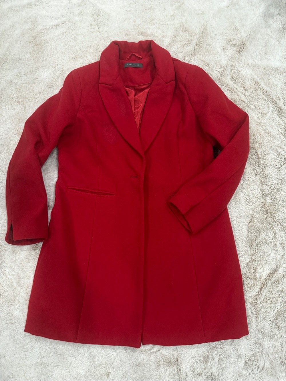 Suzy Shier Red Trench Coat - Sleek Single-Button Design
